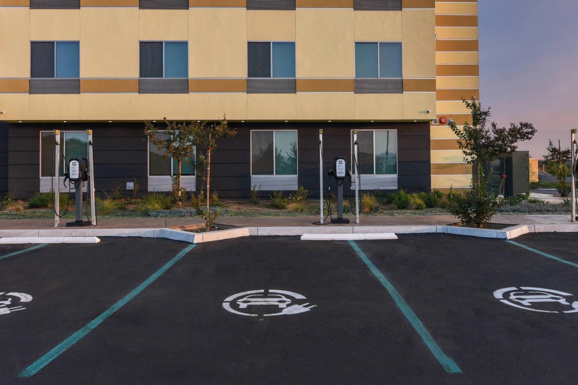 Fairfield Inn & Suites By Marriott Moorpark Ventura County Dış mekan fotoğraf
